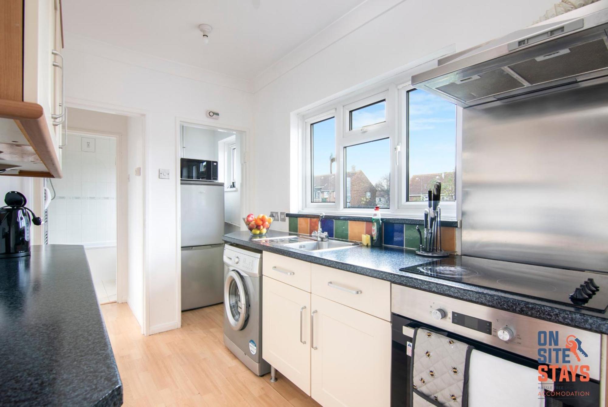 Onsitestays - Cosy 2-Bedroom Apartment With Private Entrance & Long Stay Prices Gravesend Dış mekan fotoğraf