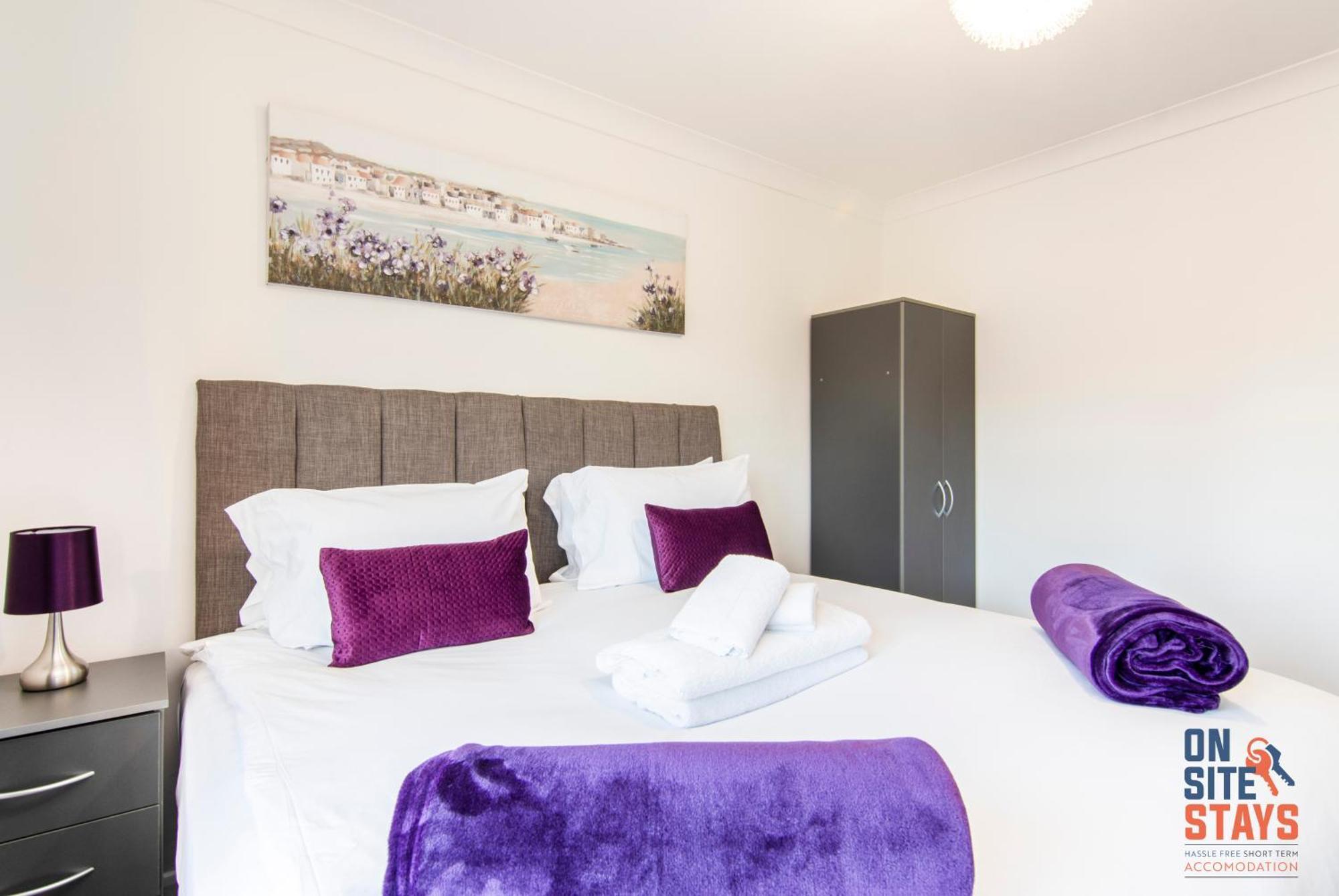 Onsitestays - Cosy 2-Bedroom Apartment With Private Entrance & Long Stay Prices Gravesend Dış mekan fotoğraf