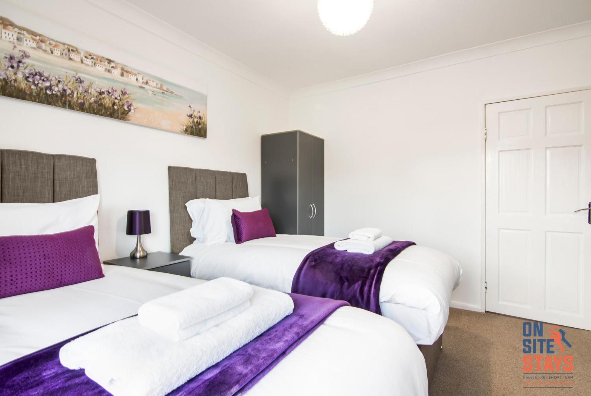 Onsitestays - Cosy 2-Bedroom Apartment With Private Entrance & Long Stay Prices Gravesend Dış mekan fotoğraf