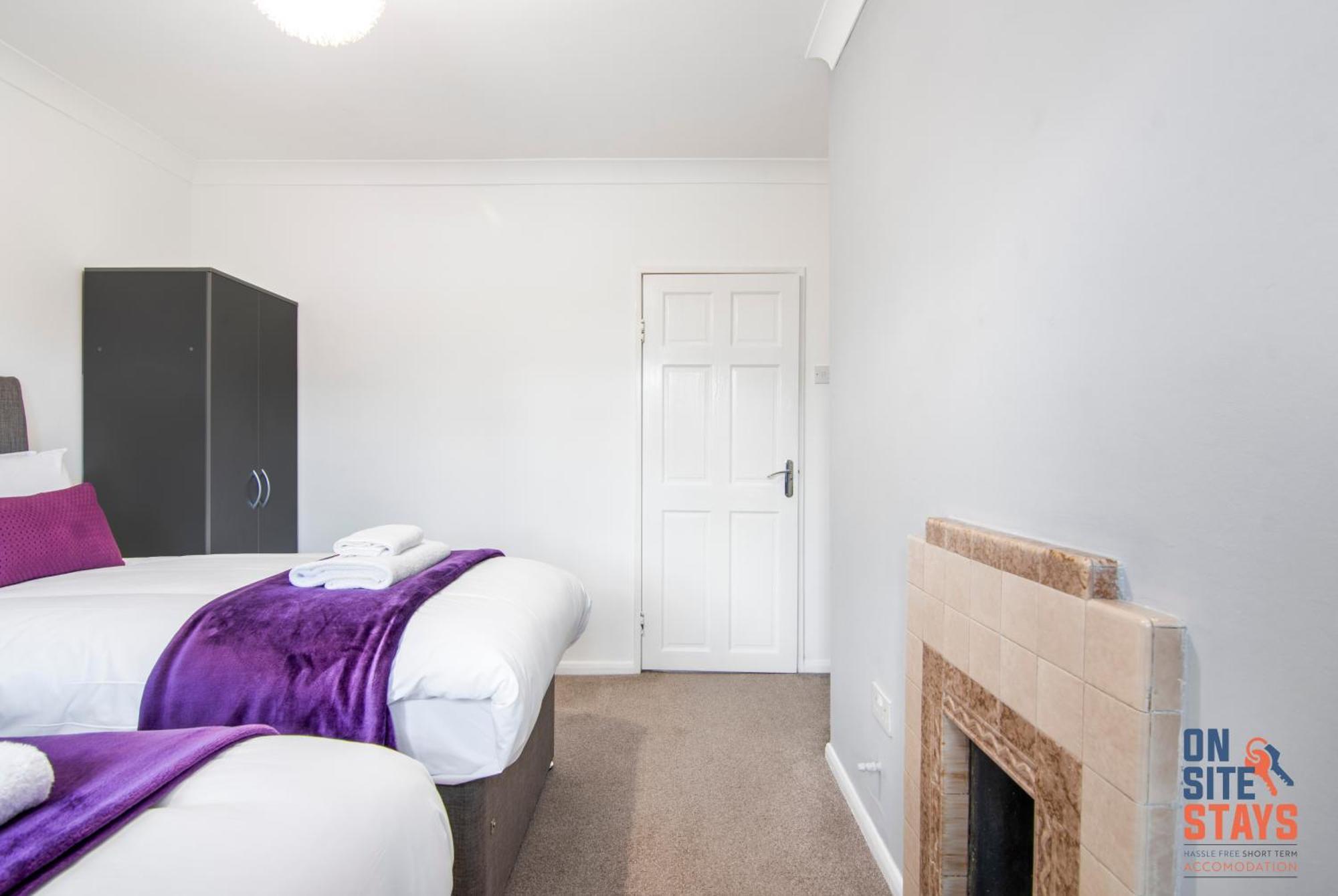 Onsitestays - Cosy 2-Bedroom Apartment With Private Entrance & Long Stay Prices Gravesend Dış mekan fotoğraf